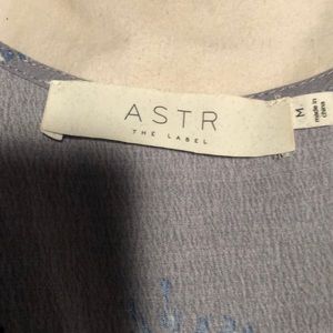 Astr size M gently worn wrap dress. Midi length. Floral pattern.